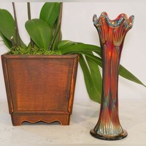 Vintage Fenton Diamond and Rib Carnival Glass vase 11"